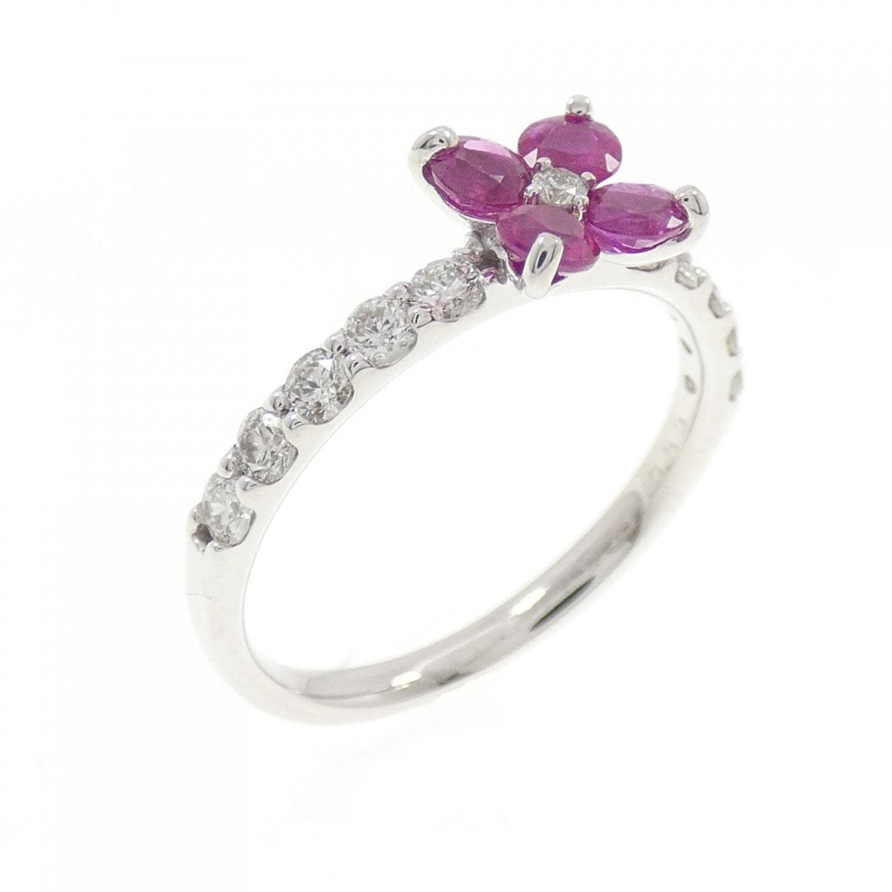 K18WG フラワー ルビー リング 0.55CT