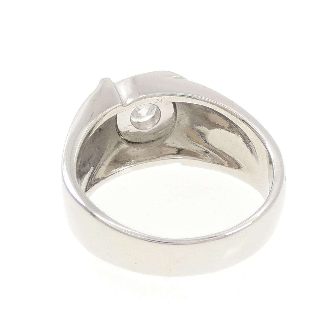 PT900 ダイヤモンド リング 0.85CT