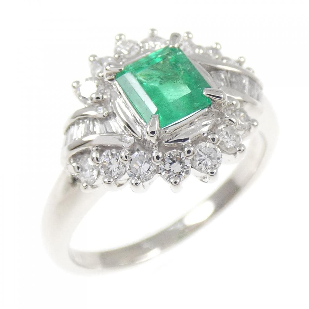 PT900 エメラルド リング 0.50CT