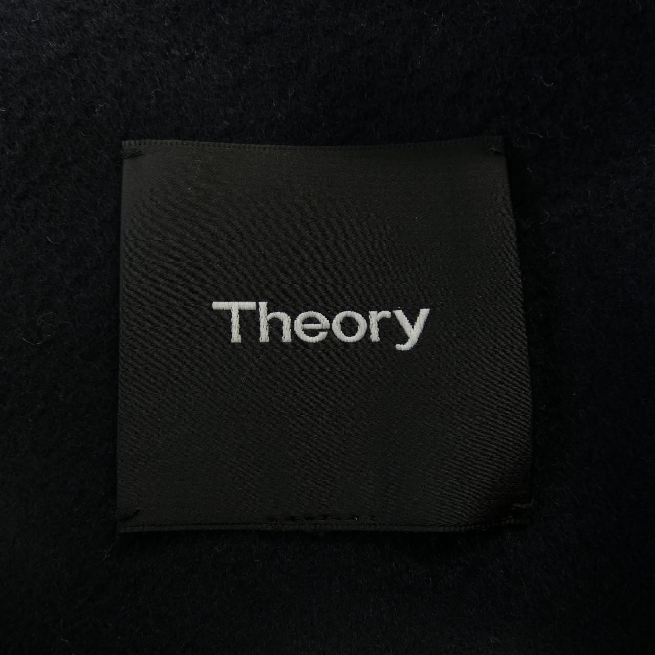 Theory大衣