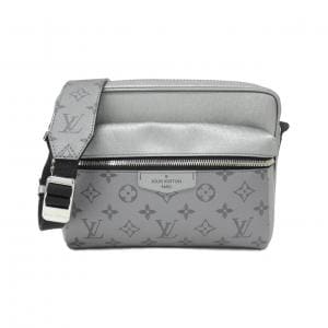 LOUIS VUITTON shoulder bag