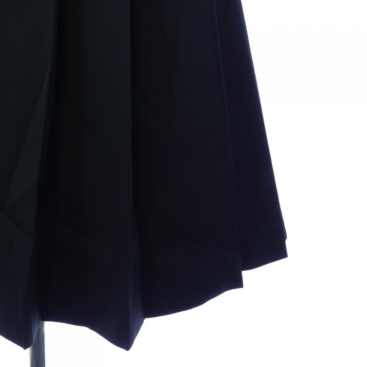 プラダ PRADA P184YH SOOO 108N スカート