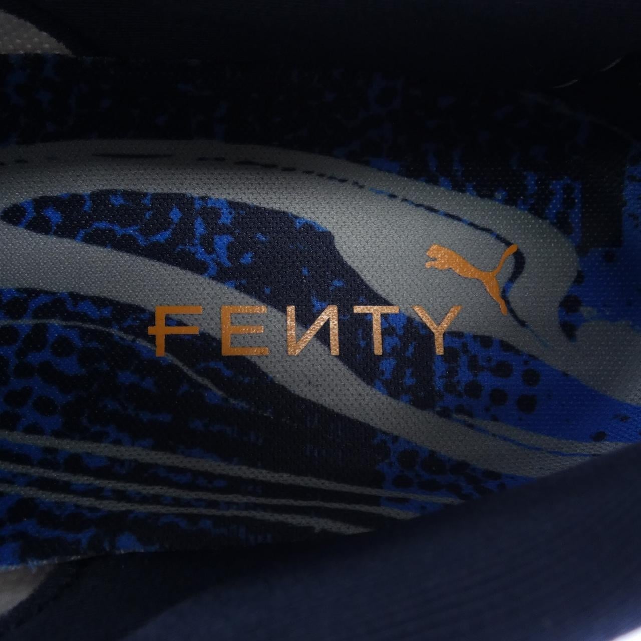 プーマ PUMA スニーカー