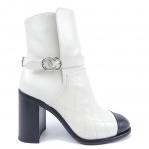 シャネル CHANEL ブーツ
