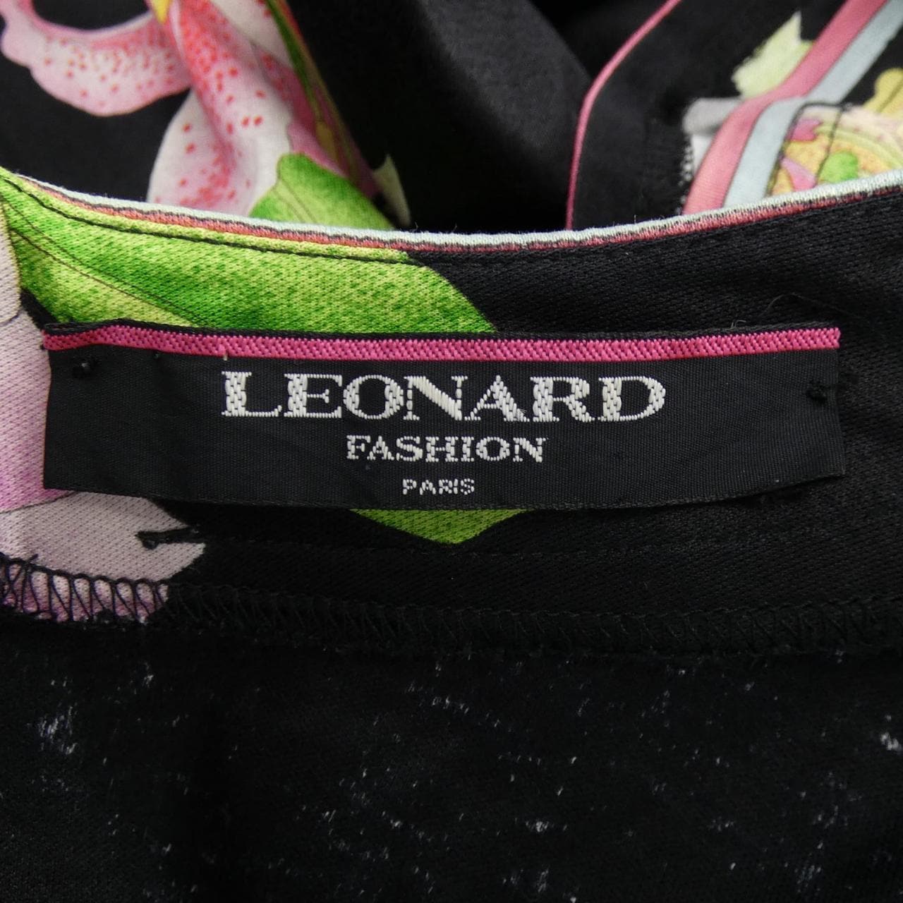萊昂納多時尚LEONARD FASHION上衣