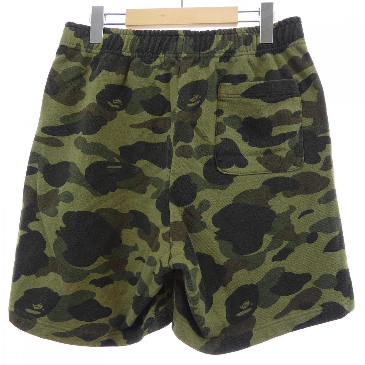 アベイシングエイプ A BATHING APE ショートパンツ
