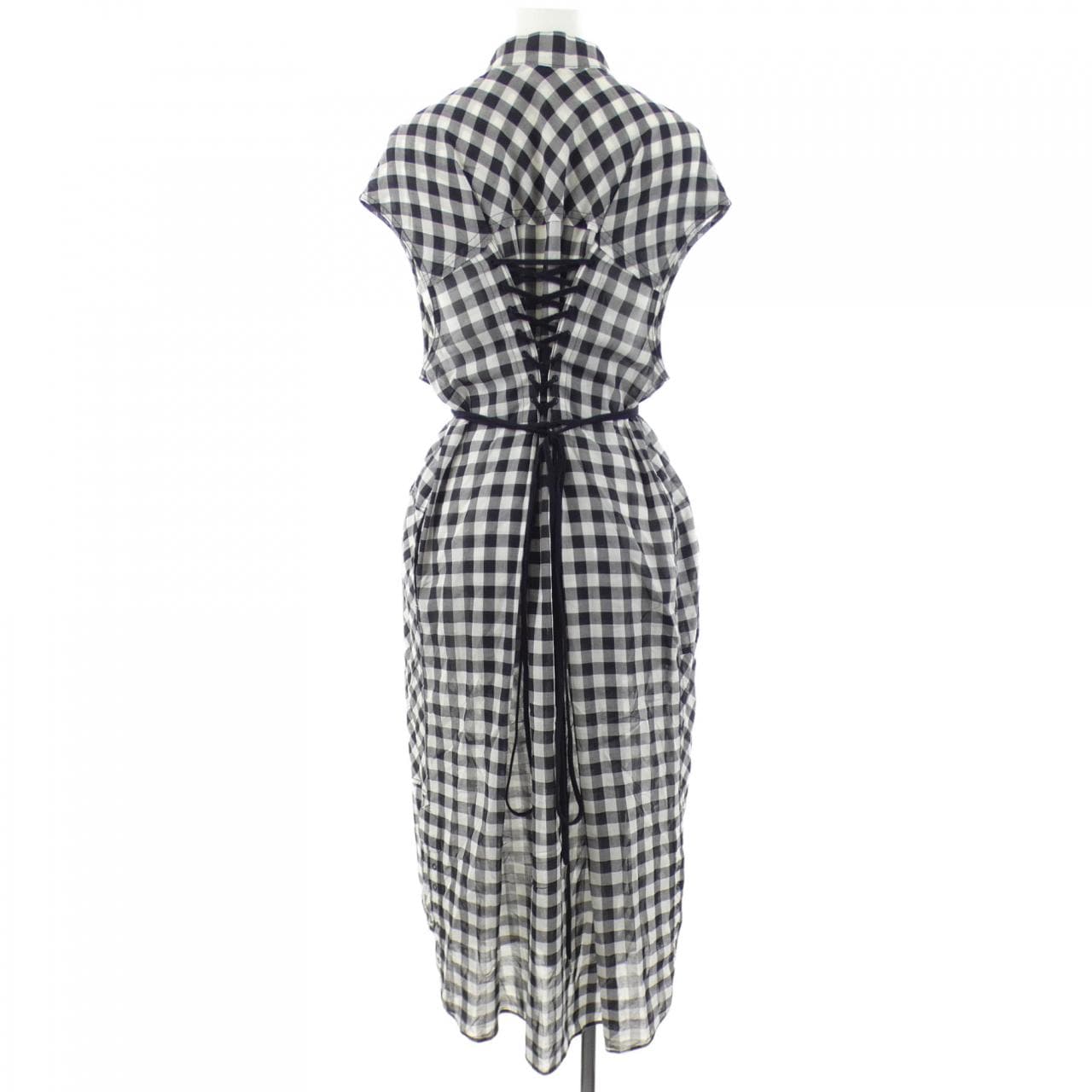 マックキュー MCQ 493096 ワンピース