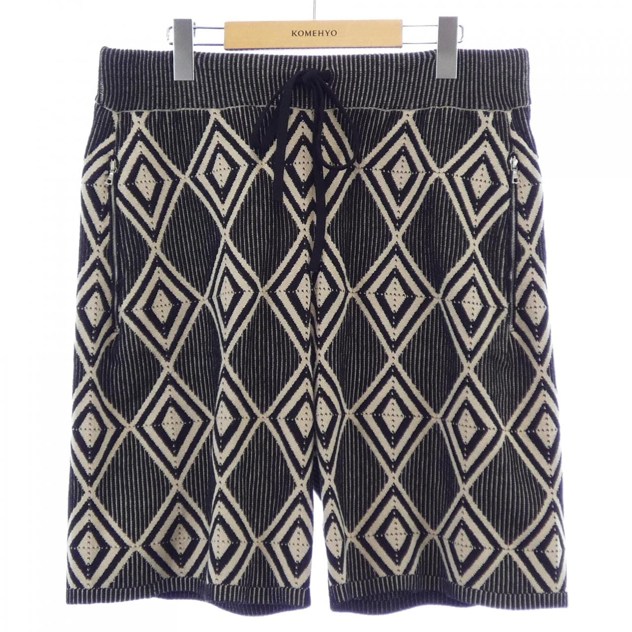 ドリスヴァンノッテン DRIES VAN NOTEN ショートパンツ