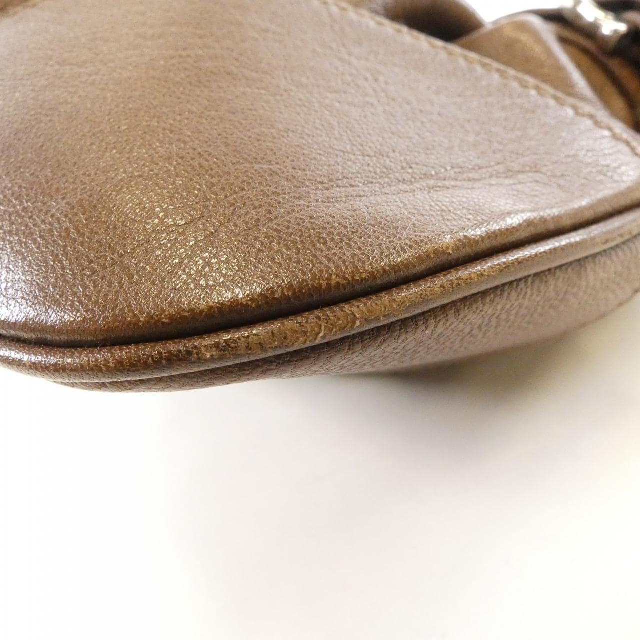 サルヴァトーレフェラガモ 21 6317 ショルダーバッグ