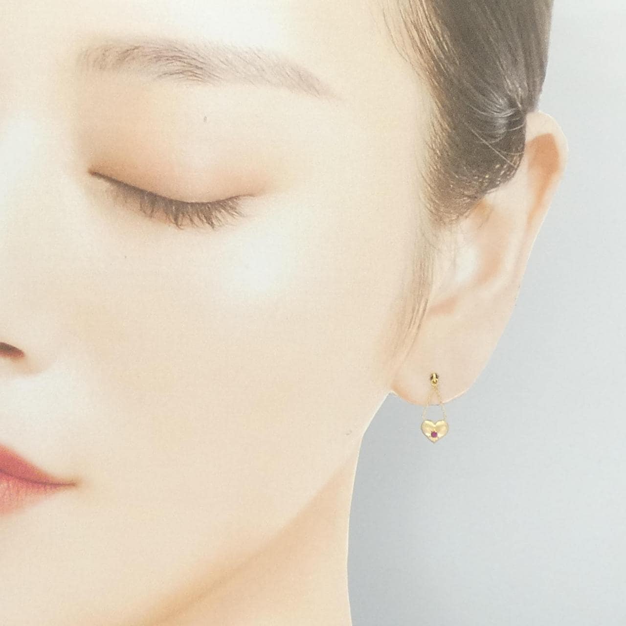 スタージュエリー ルビー ピアス