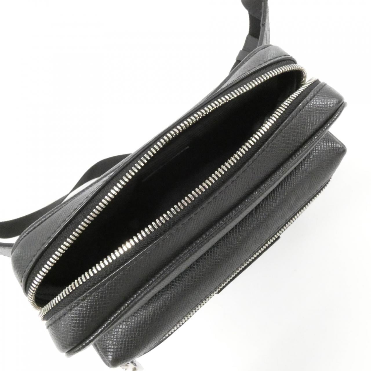 LOUIS VUITTON Taiga Rama 腰包户外 M30245 单肩包