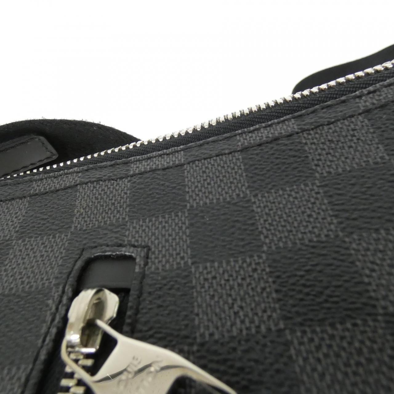 ルイヴィトン ダミエ グラフィット ミック PM N41211 ショルダーバッグ