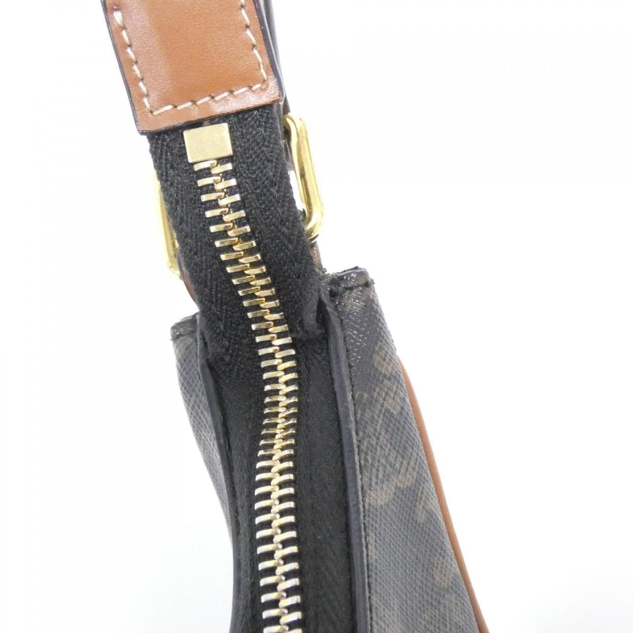 セリーヌ アヴァ 193952BZJ ショルダーバッグ