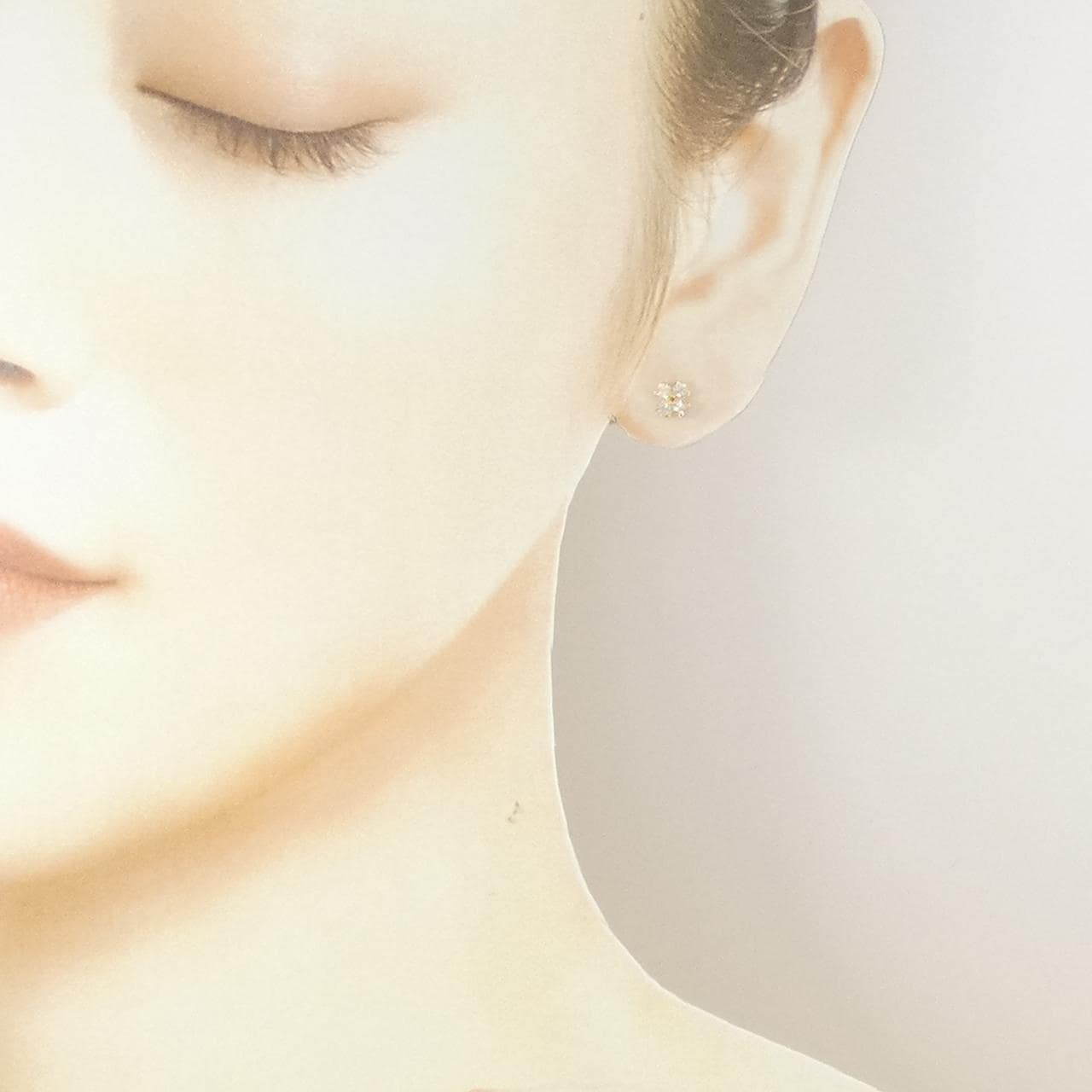 K18YG花白藍寶石耳釘