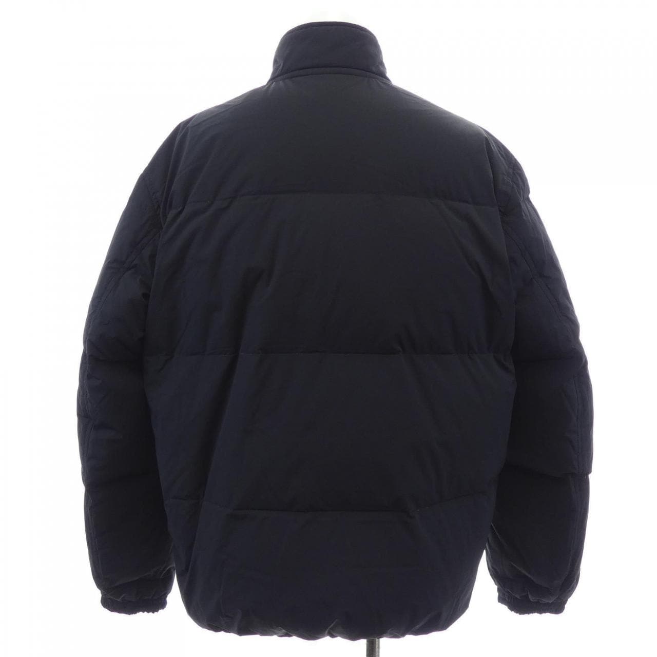 ルイヴィトン LOUIS VUITTON HLB45WAB2 ダウンジャケット