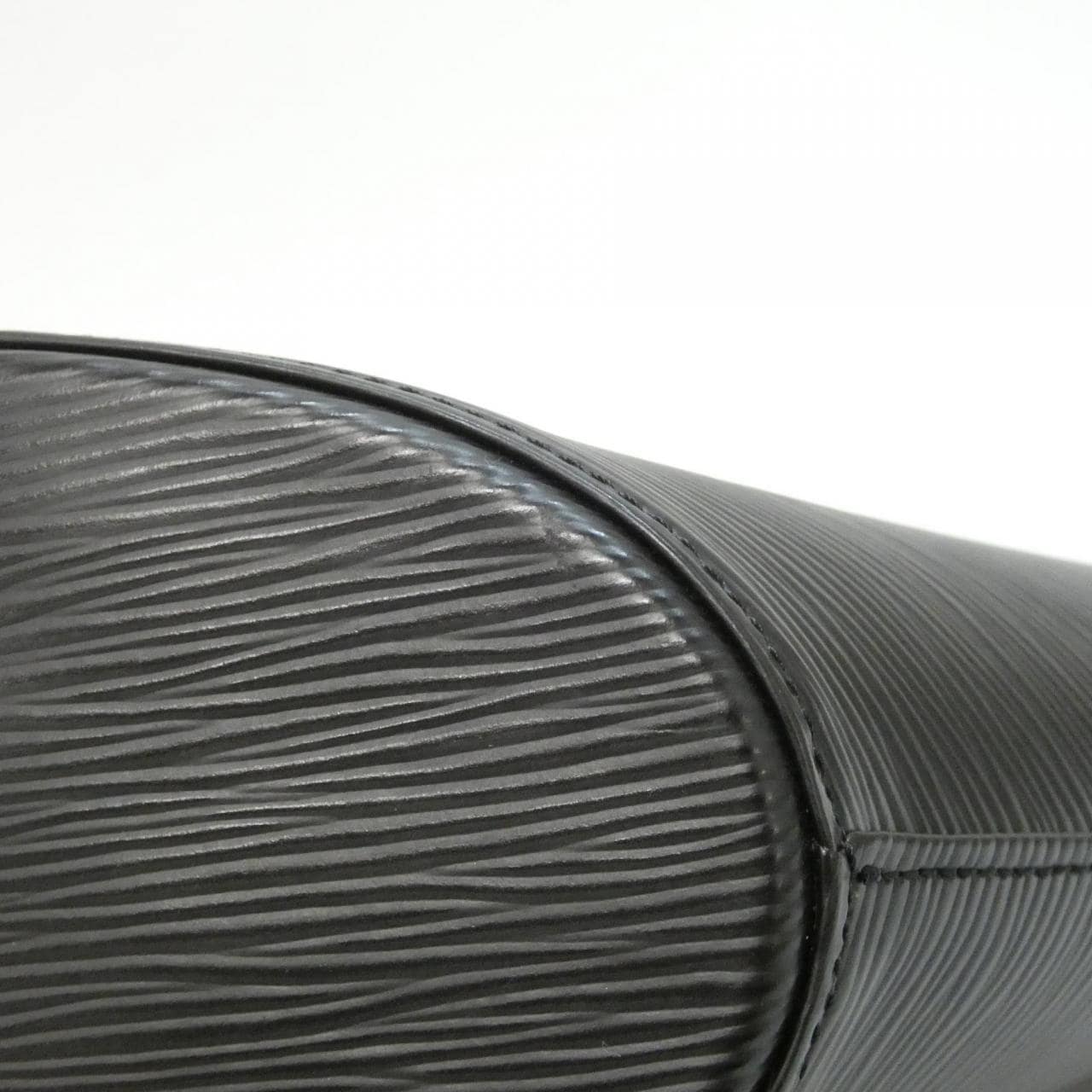 ルイヴィトン エピ ノクタンブル M54522 バッグ