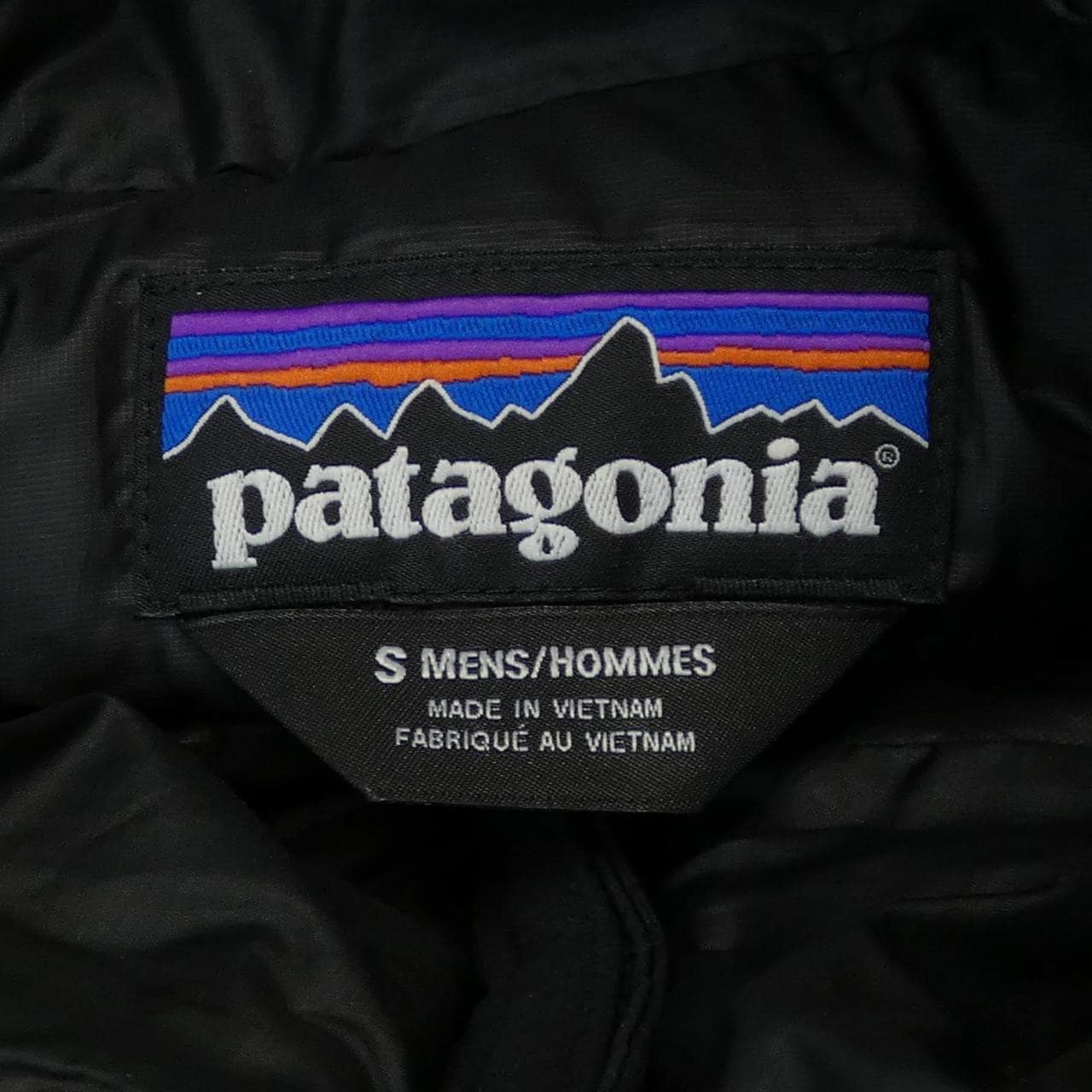 巴塔哥尼亚PATAGONIA羽绒背心