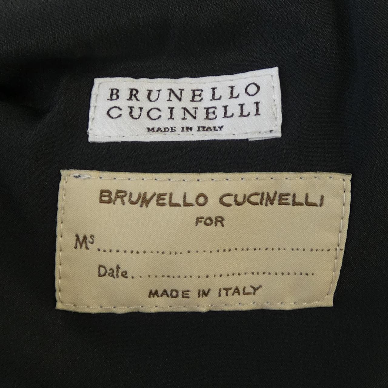 ブルネロクチネリ BRUNELLO CUCINELLI コート