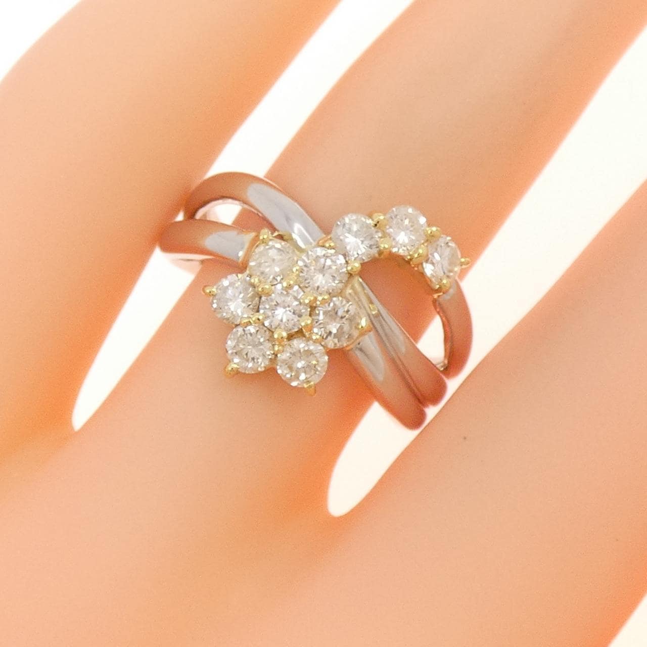 PT/K18YG フラワー ダイヤモンド リング 1.00CT