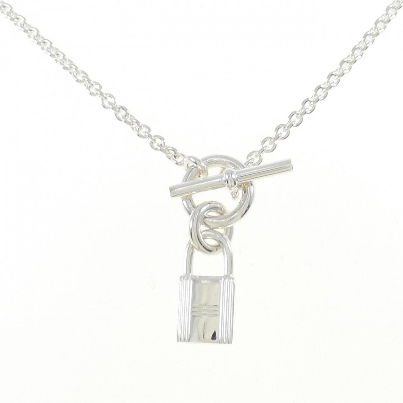 HERMES amulettes cadena necklace