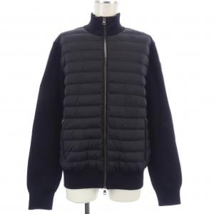 モンクレール MONCLER ダウンジャケット