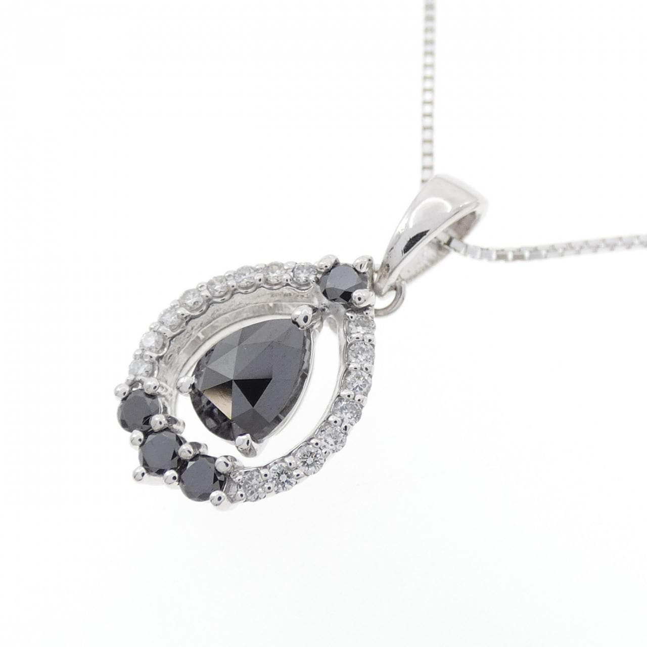 K18WG ダイヤモンド ネックレス 0.96CT