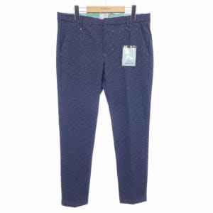 BERNA パンツ