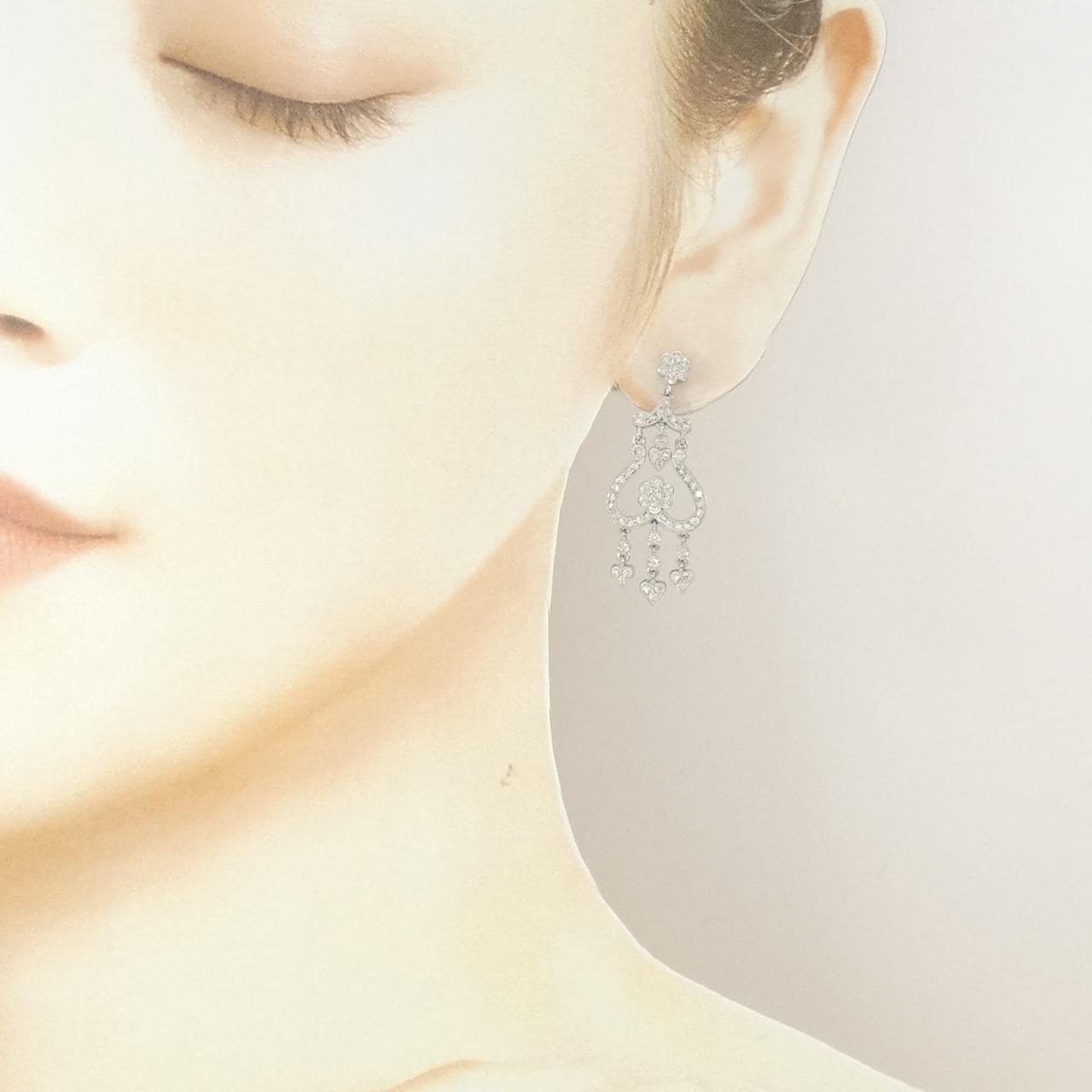 K18WG ダイヤモンド ピアス