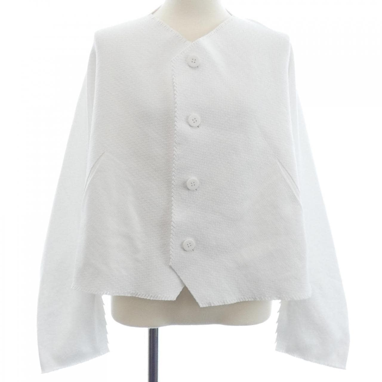 イッセイミヤケ ISSEY MIYAKE IM53-K0354 カーディガン