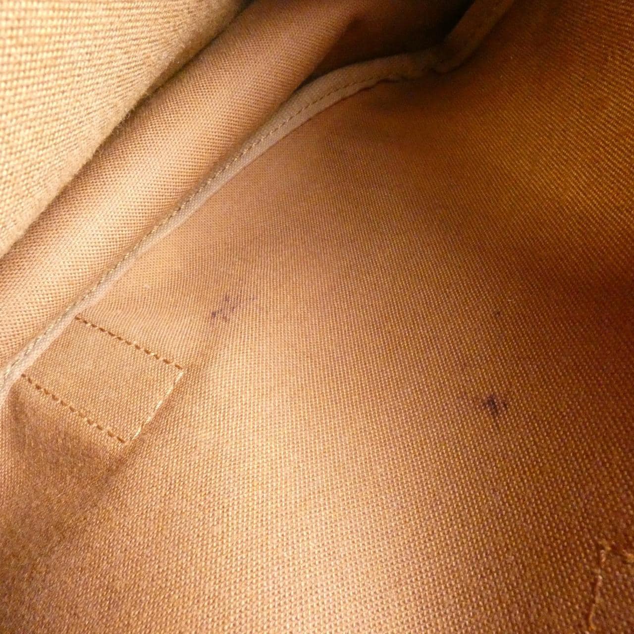 ルイヴィトン モノグラム ソミュール 35cm M42254 ショルダーバッグ