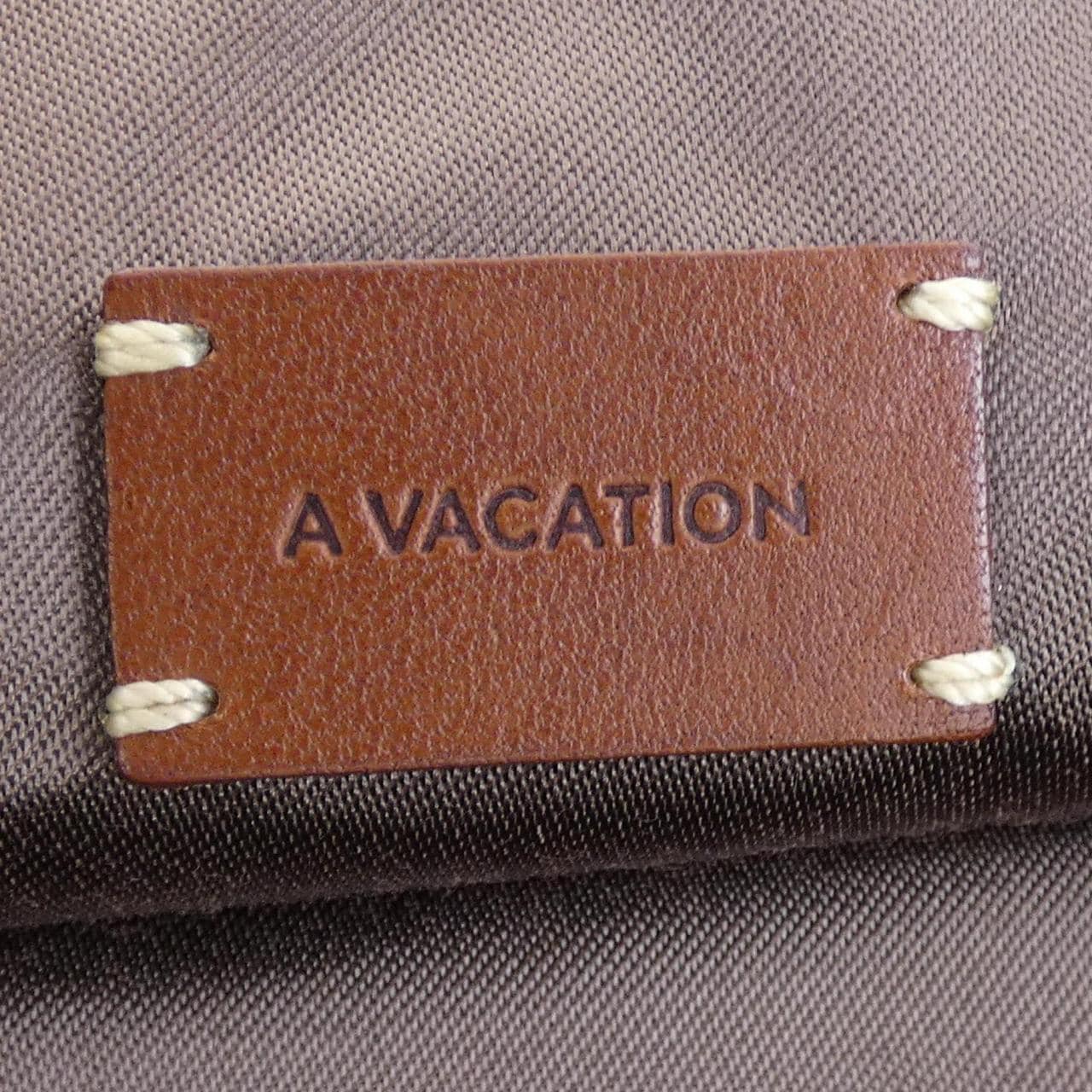 アヴァケーション A VACATION BAG