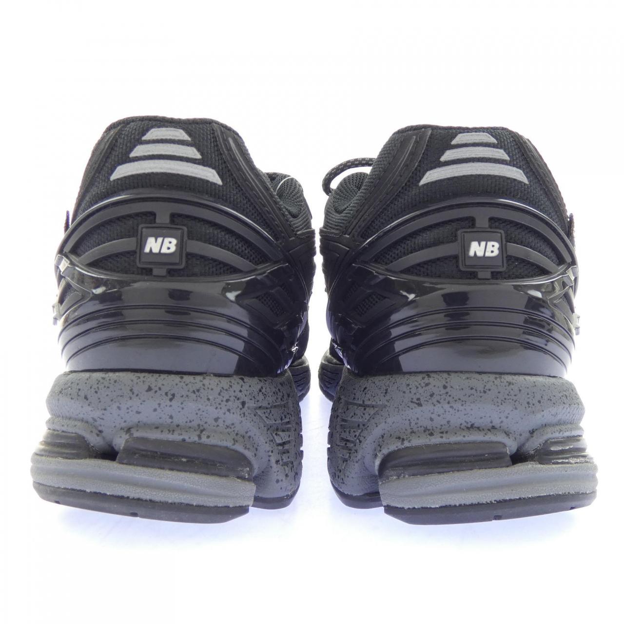 ニューバランス NEW BALANCE M1906ROC スニーカー