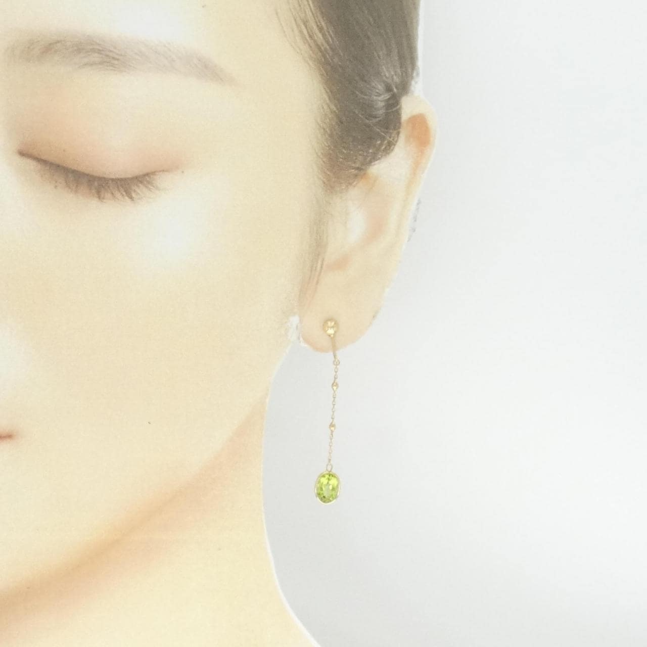 K18YG Peridot Earrings