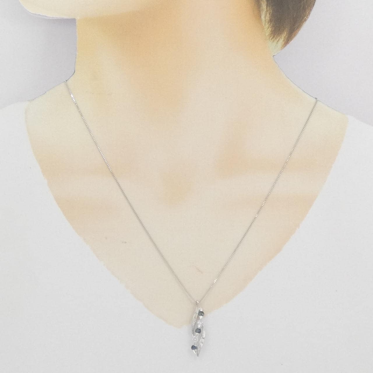K18WG アレキサンドライト ネックレス 0.24CT