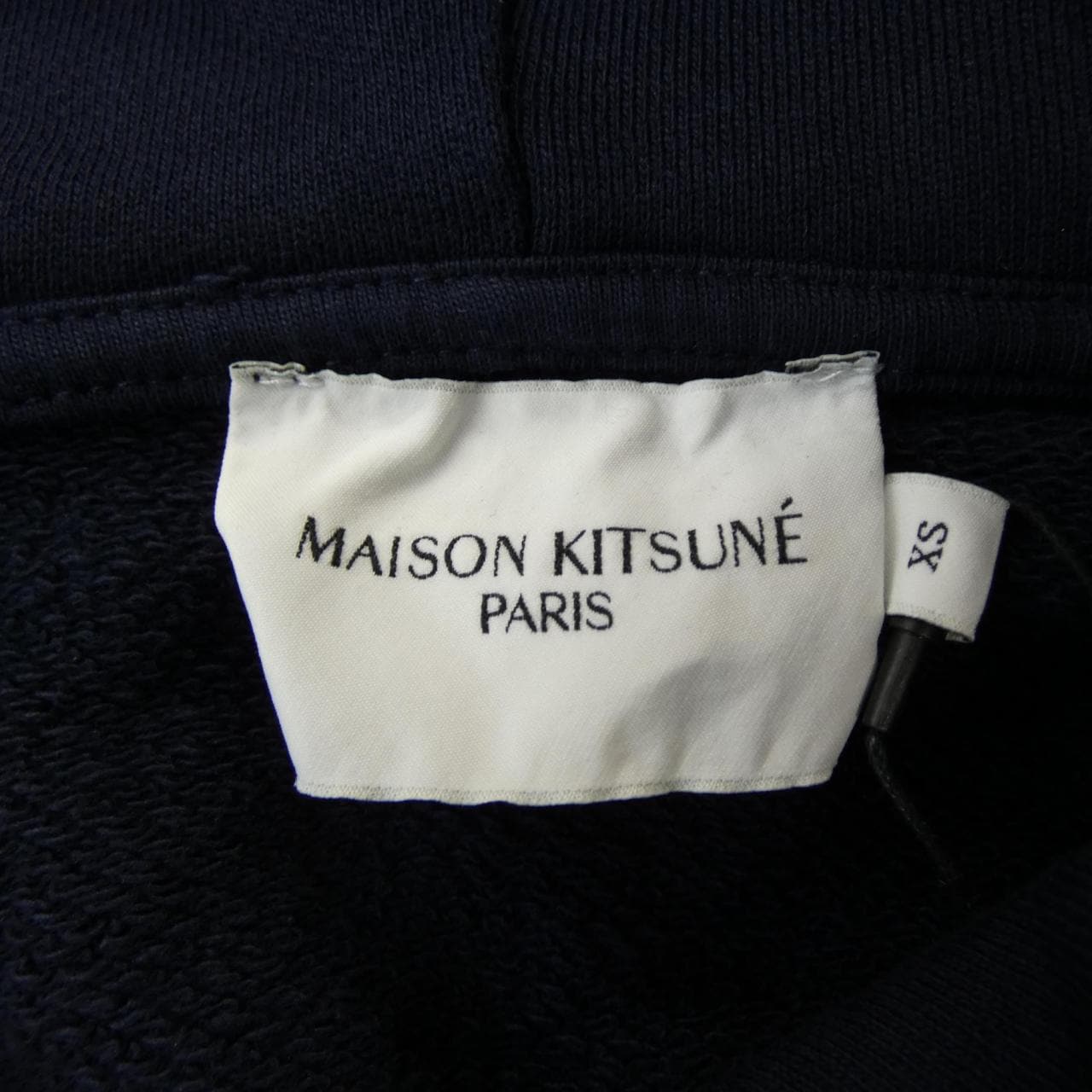 メゾンキツネ MAISON KITSUNE IU00353KM0001 パーカー
