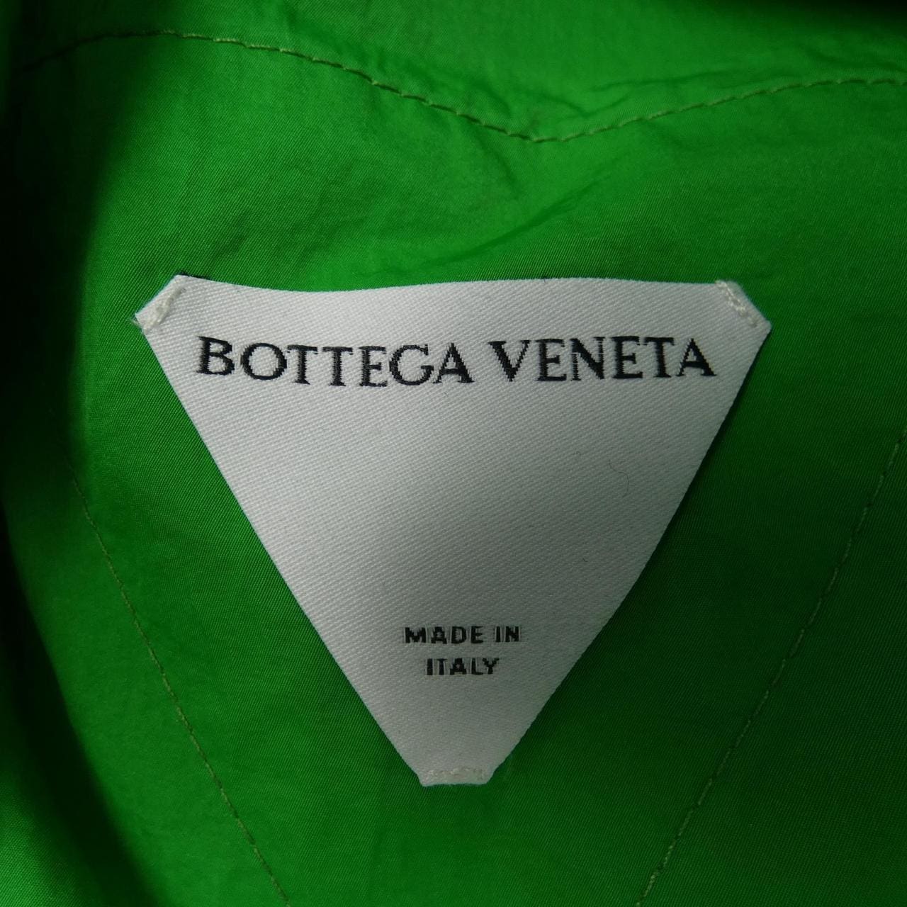 ボッテガヴェネタ BOTTEGA VENETA 699579 VF4K0 ダウンベスト