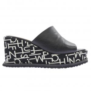 スタッカート STACCATO サンダル