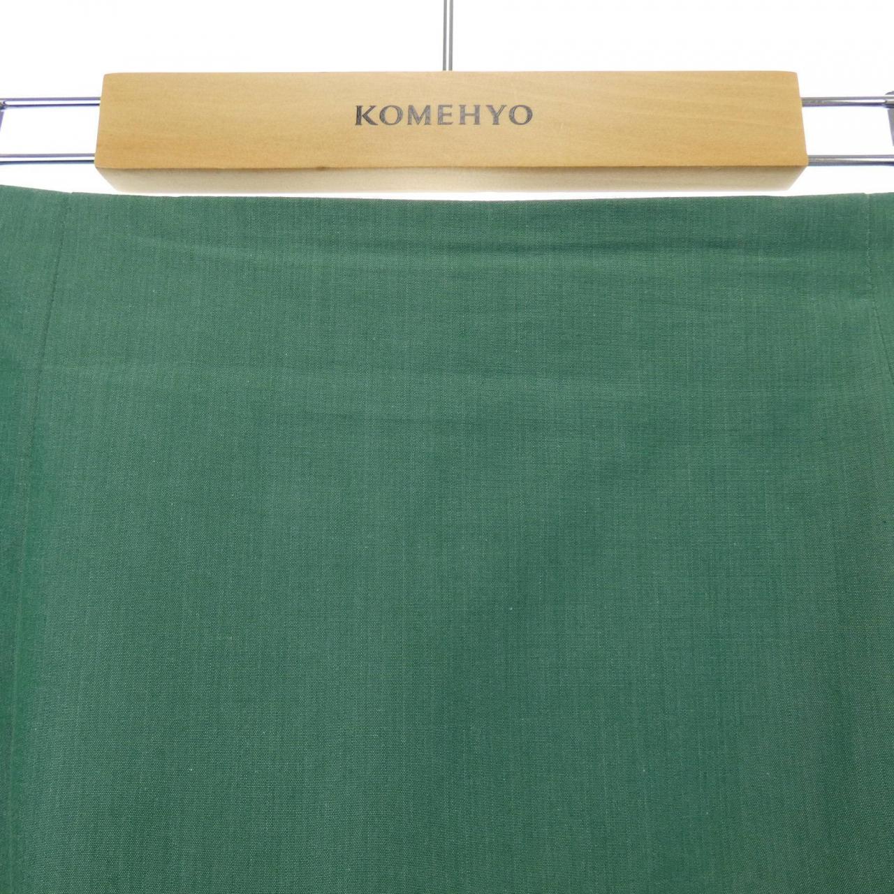 オーラリー AURALEE スカート