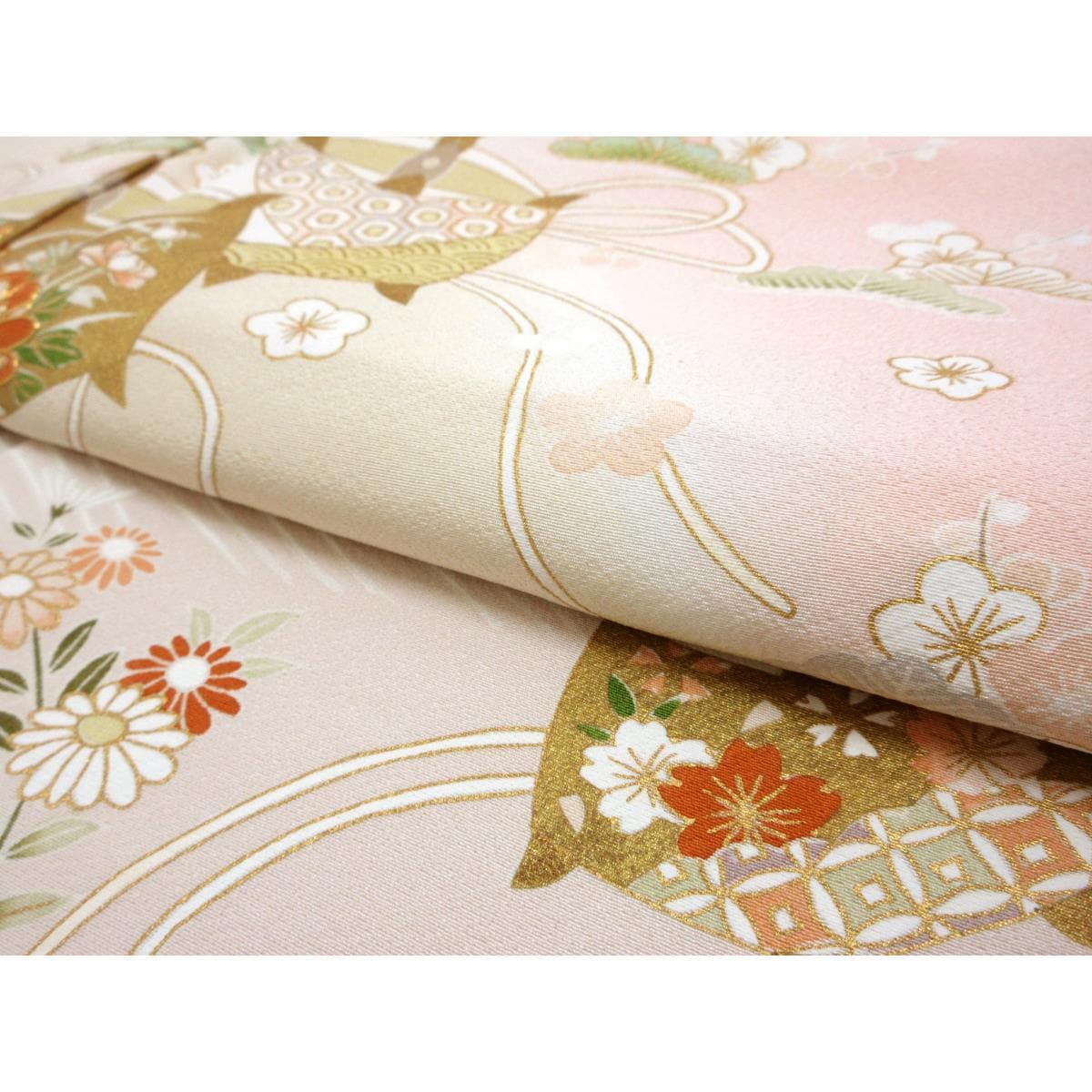 訪問着　友禅金彩加工　刺繍入りボカシ染