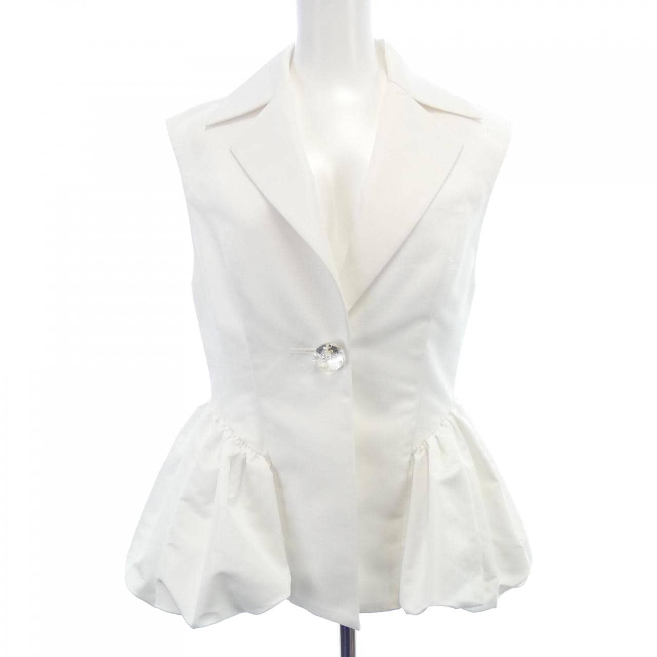 シーニュ Cygne ベスト