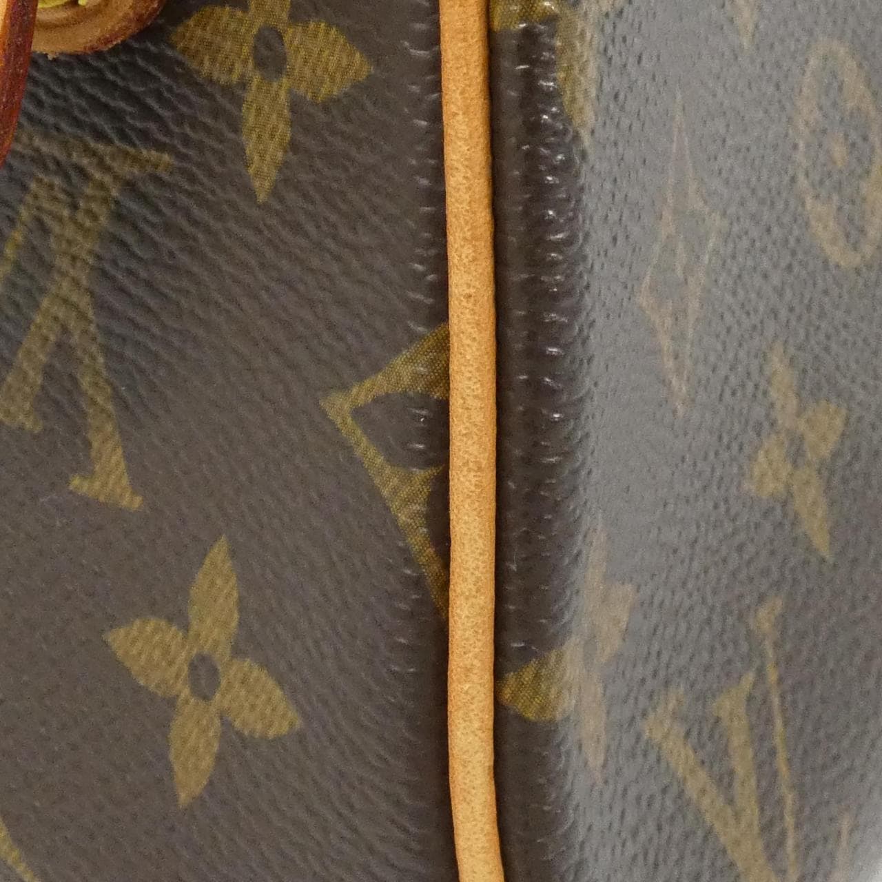 ルイヴィトン モノグラム ヴィバ シテ MM M51164 ショルダーバッグ