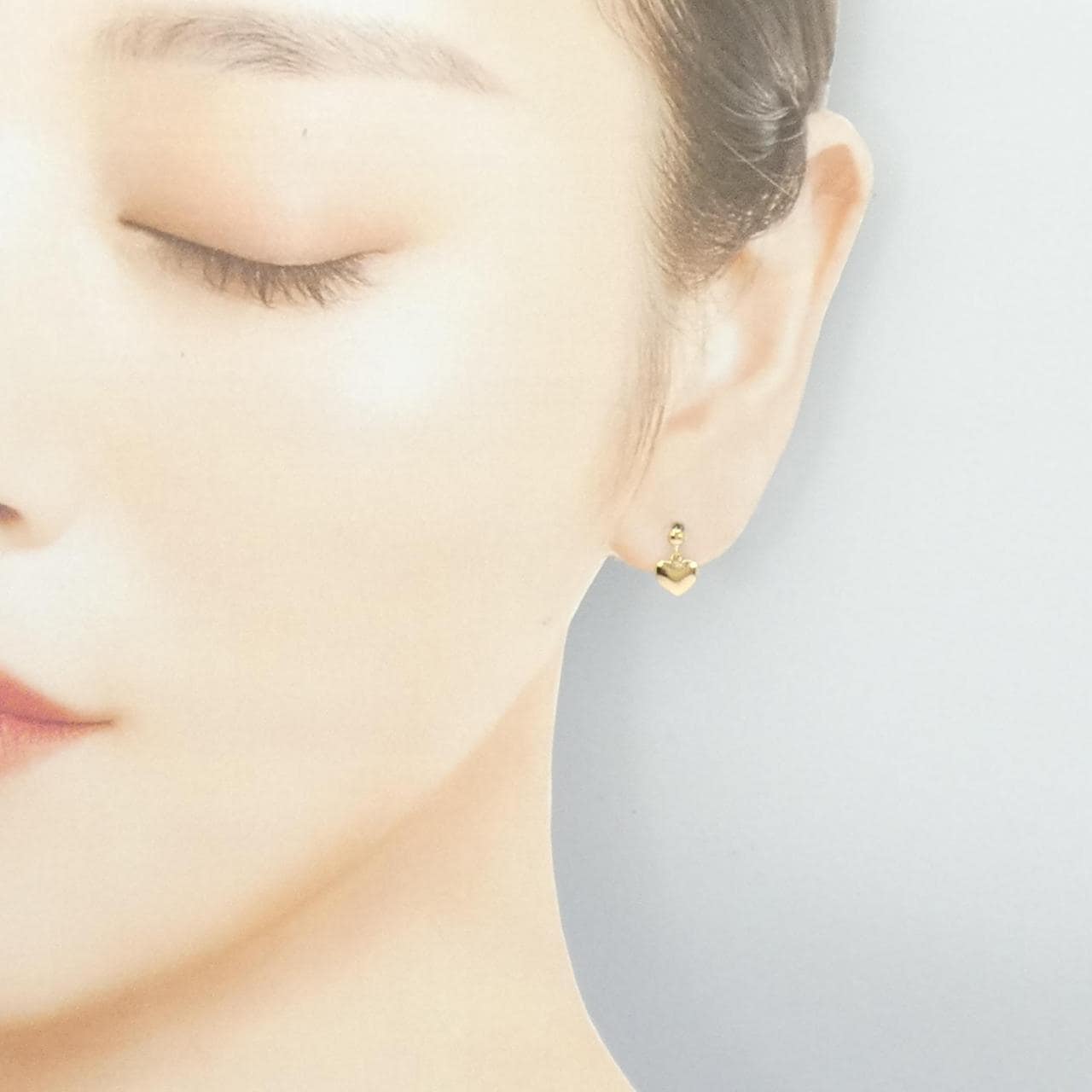 K18YG ハート ピアス