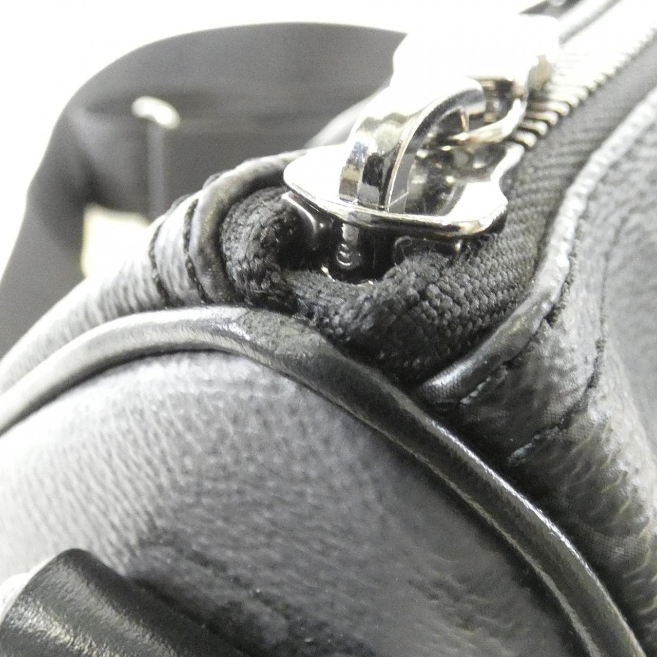 ルイヴィトン モノグラム エクリプス リバース キーポル バンドリエール 25cm M46271 ボストンバッグ