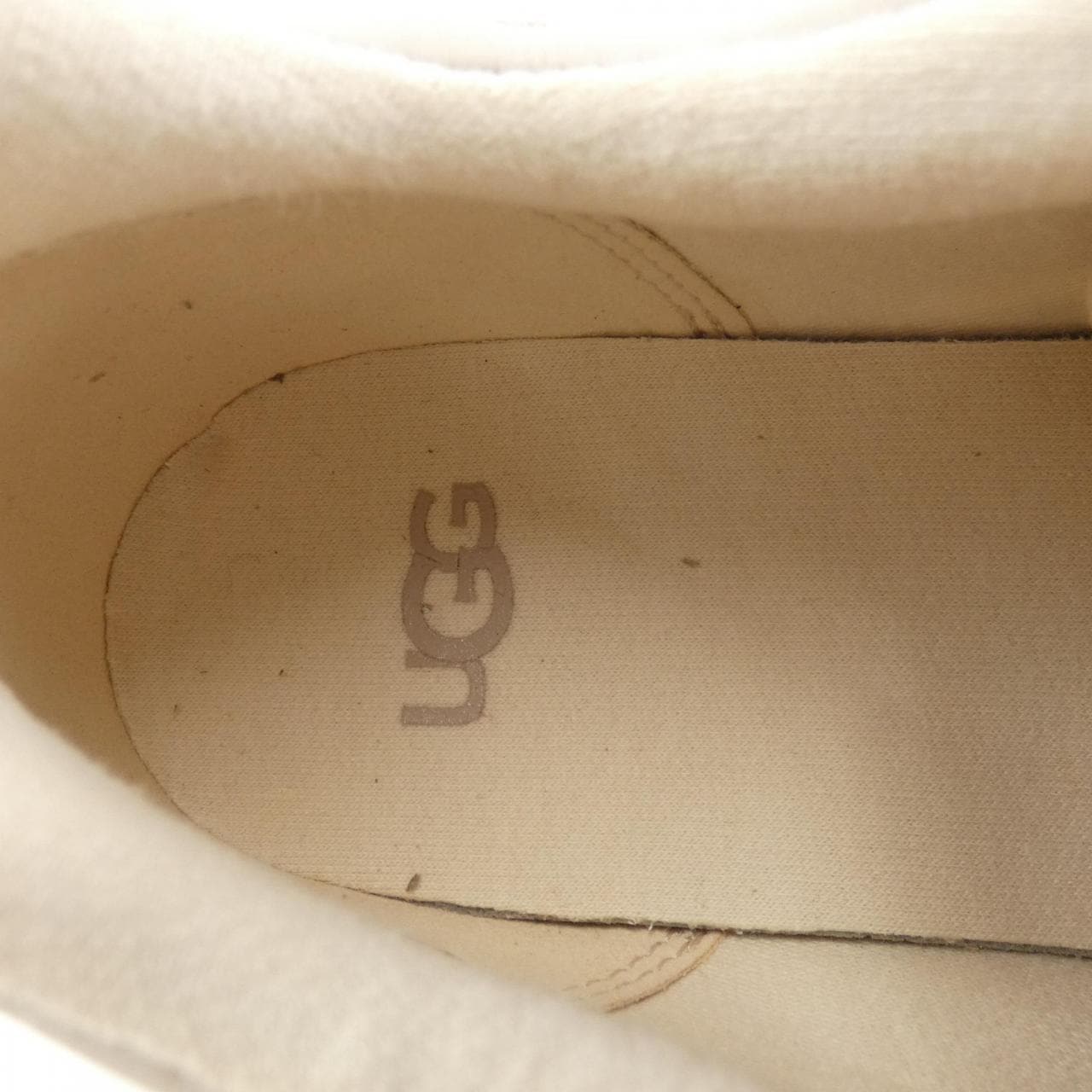 アグ UGG スニーカー