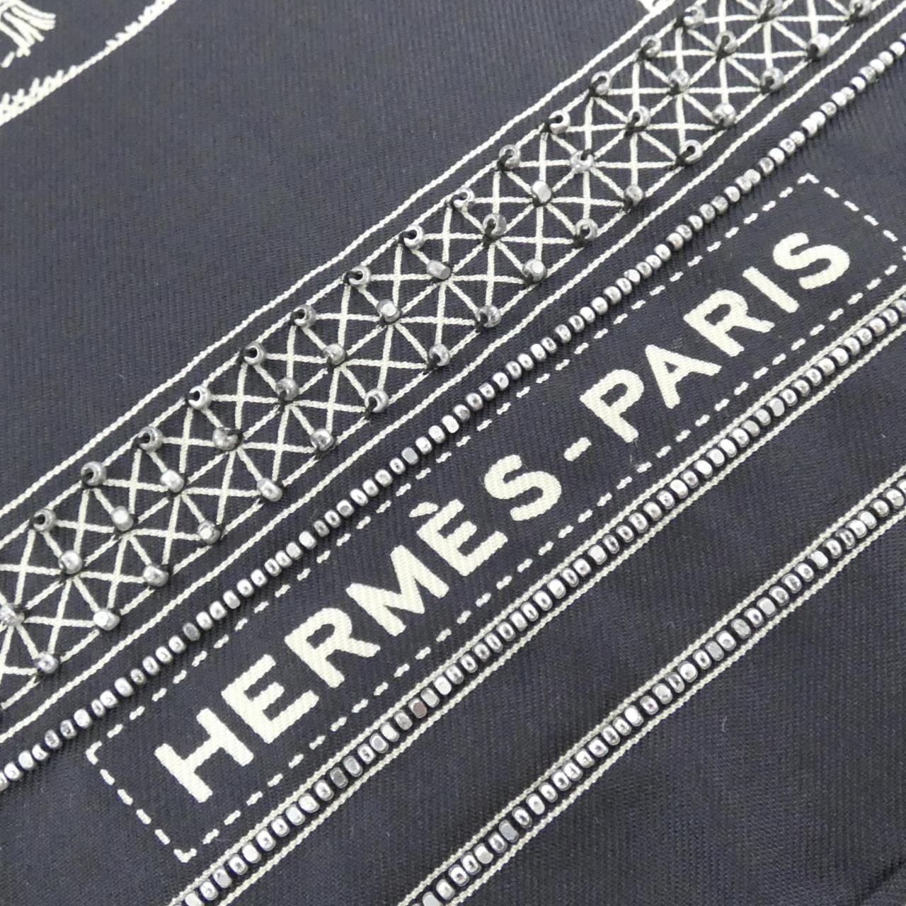 HERMES GRAND APPARAT 卡雷刺繡 90 公分 591364S 圍巾