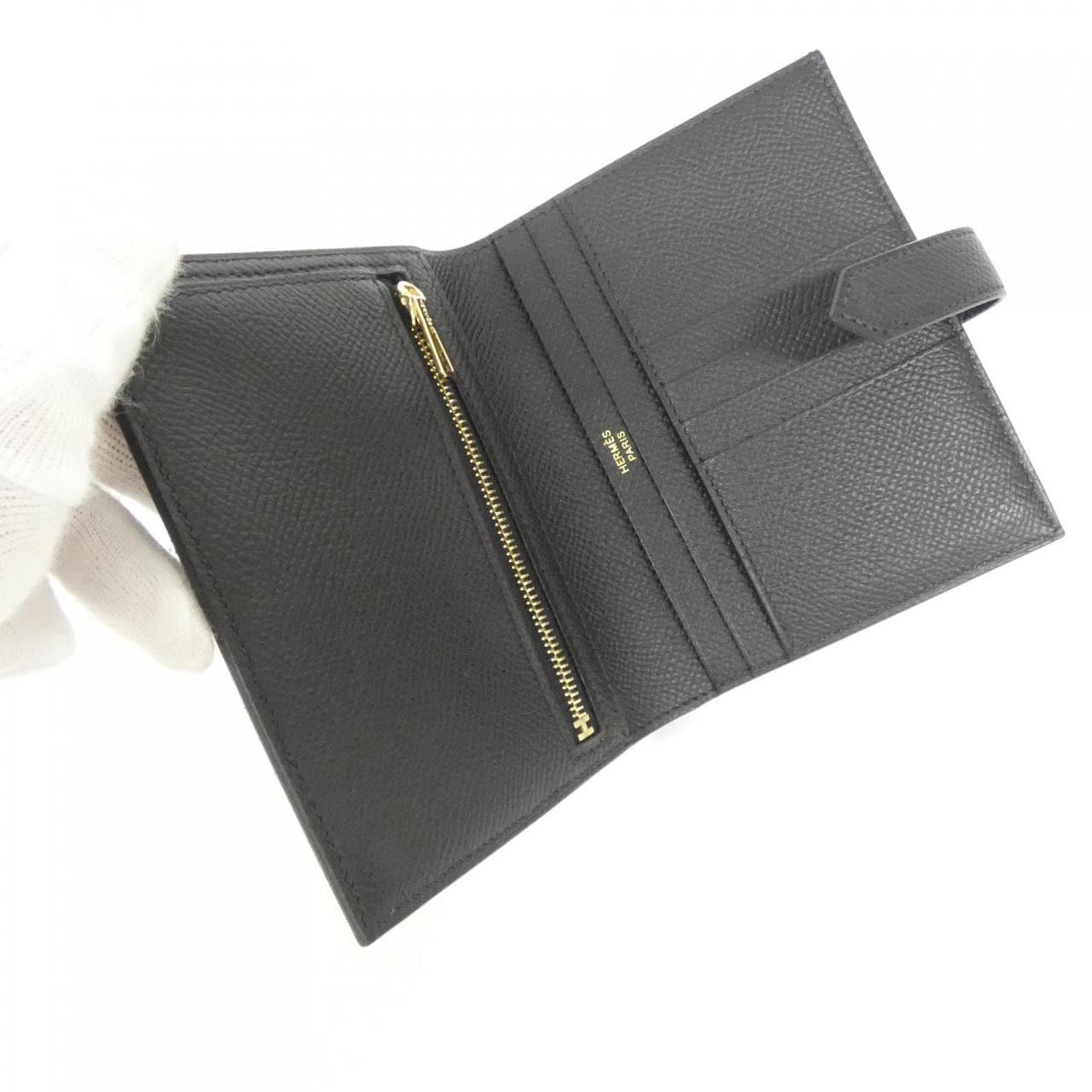 【未使用品】エルメス ベアン コンパクト 039790CC 財布