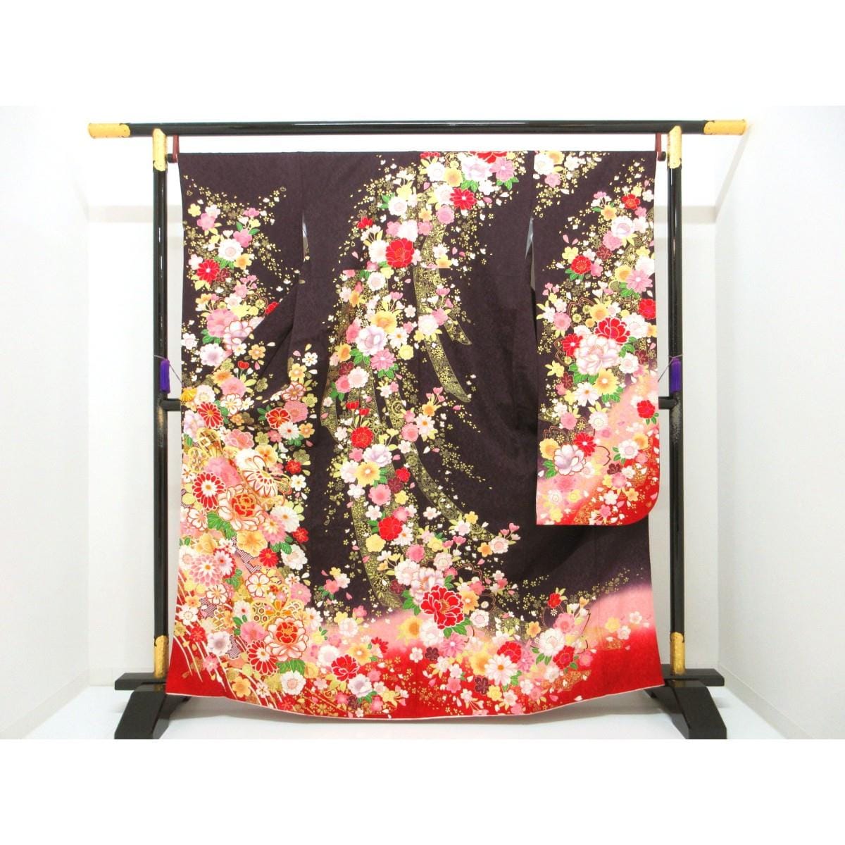 振袖　友禅金彩加工　刺繍入りボカシ染