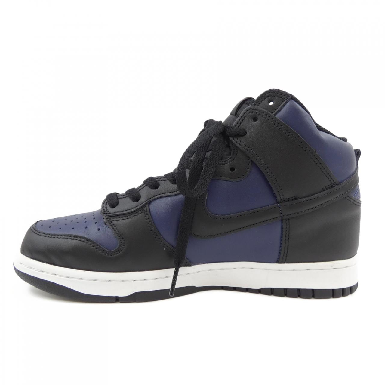ナイキ NIKE スニーカー