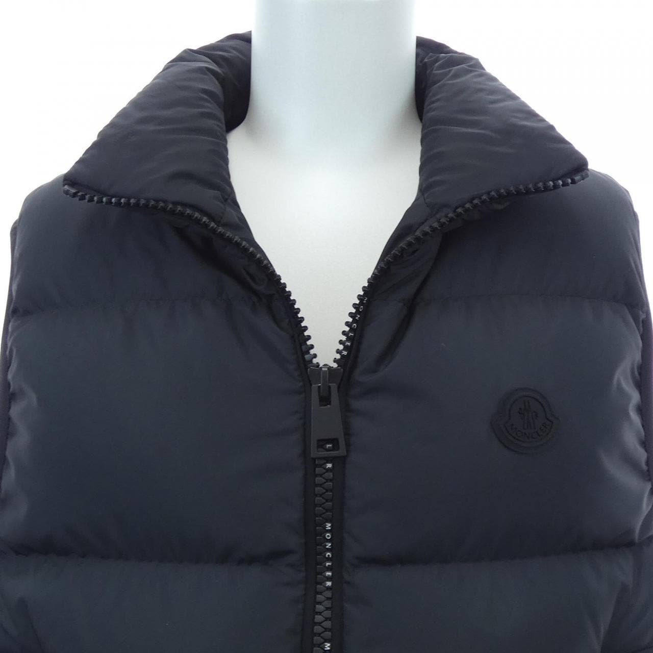 モンクレール MONCLER GABAS ダウンベスト