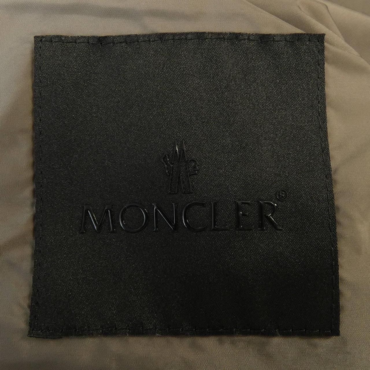 モンクレール MONCLER ブルゾン